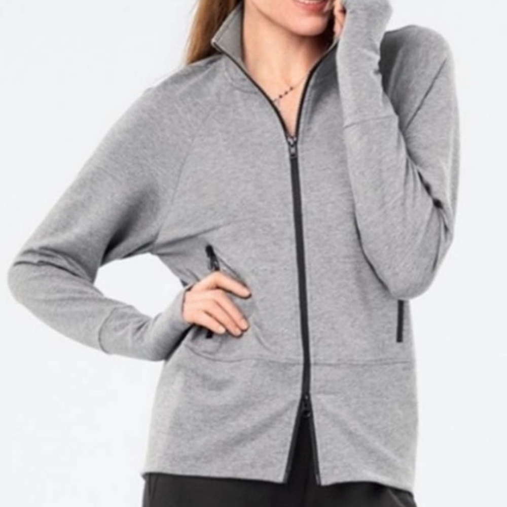 Cabi Pivot Gray Full Zip Knit Jacket